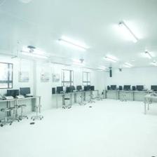 黑科技賦能，智慧升級(jí) 復(fù)旦大學(xué)本科教學(xué)實(shí)驗(yàn)中心的數(shù)字化轉(zhuǎn)型新篇章